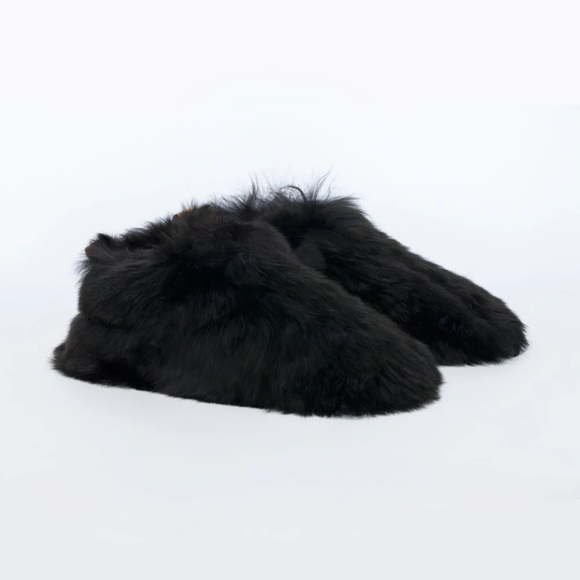 Baboosha Paris Luxury Black Ethical Alpaca Fur Slippers - Picture 1 of 8